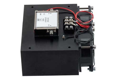 Medium Power Amplifier with Heatsink at 31 dBm P1dB Operating from 100 MHz to 18 GHz with SMA, 6 dB NF Fairview Microwave FMAM4052F