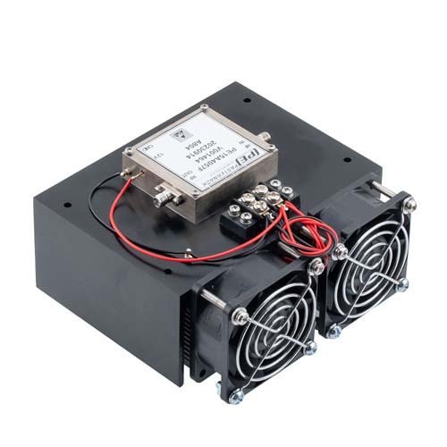 Medium Power Amplifier with Heatsink at 2 Watt P1dB Operating from 2 GHz to 18 GHz with 40 dBm IP3, SMA Fairview Microwave FMAM4057F