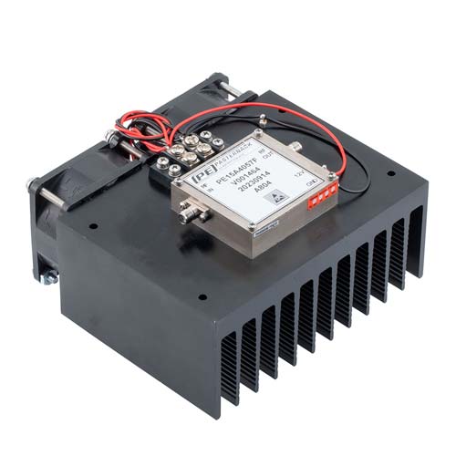 Medium Power Amplifier with Heatsink at 2 Watt P1dB Operating from 2 GHz to 18 GHz with 40 dBm IP3, SMA Fairview Microwave FMAM4057F