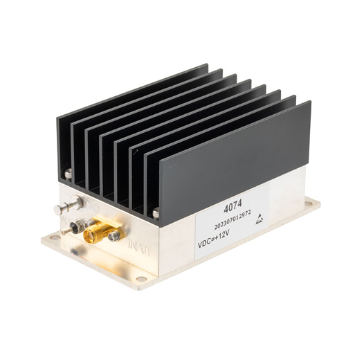 1 Watt P1dB, 30 MHz to 2200 MHz, Medium Power GaAs Amplifier with Heatsink, 31 dB Gain, 43 dBm IP3 and SMA Fairview Microwave FMAM4074