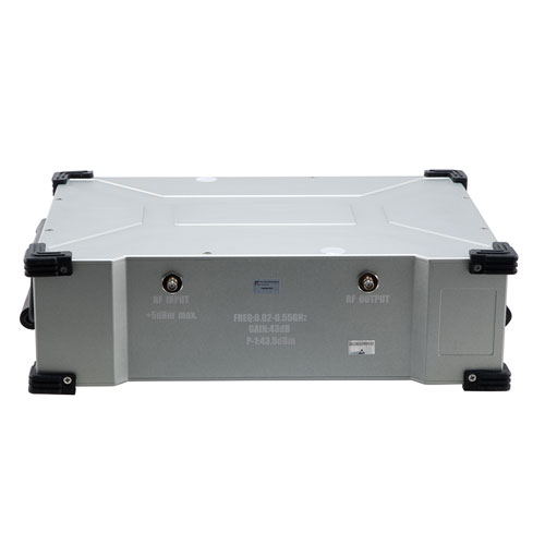 25W Psat, 44 dB Gain, 20 MHz to 550 MHz, AC Powered Broadband GaAs GaN High Power Amplifier with Heatsink, Bench-Top , 110/240VAC, SMA Fairview Microwave FMAMA5092