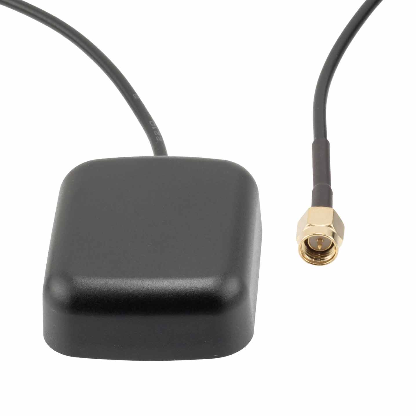 31.5 dBi Active GPS Magnet Mount Antenna RHCP 1575 MHz, RG174 SMA Male IP66 Fairview Microwave FMANGPS1011