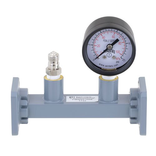 WR-75 Waveguide Pressurizing Section 4.25 Inch Length with Square Cover Flange from 10 GHz to 15 GHz Fairview Microwave FMWSP1006